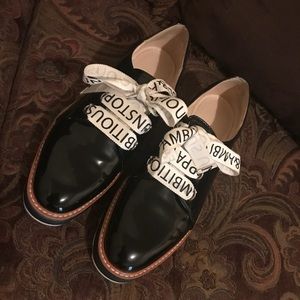Black Faux Patent Loafers w/ Slogan Print Size 7.5